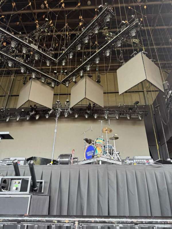 Jiffy Lube Live, section: Orchestra 2, row: A, seat: 9