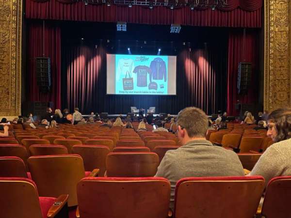 Chicago Theatre, section: MNFL4L, row: E, seat: 405