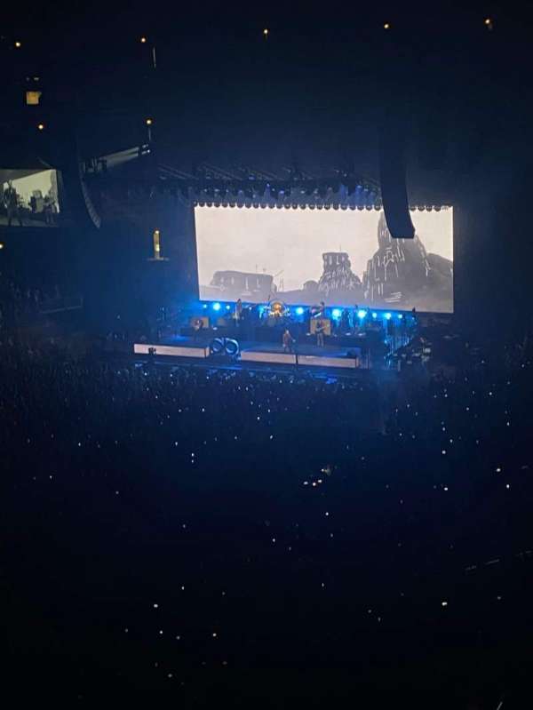 United Center, section: 305, row: 6, seat: 13