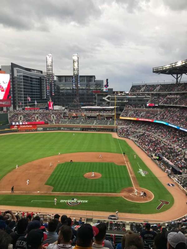 Truist Park, section: 330, row: 10, seat: 12