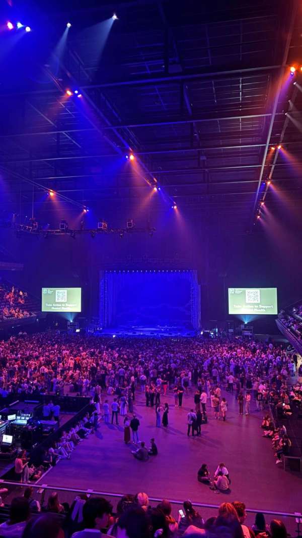 Ziggo Dome, section: 106, row: 14, seat: 184