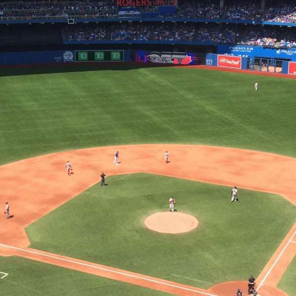 Rogers Centre, section: 526, row: 9, seat: 12