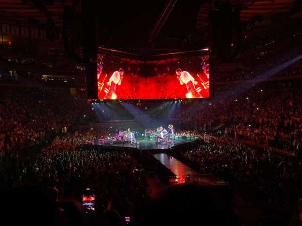 Madison Square Garden, section: 111, row: 15, seat: 20