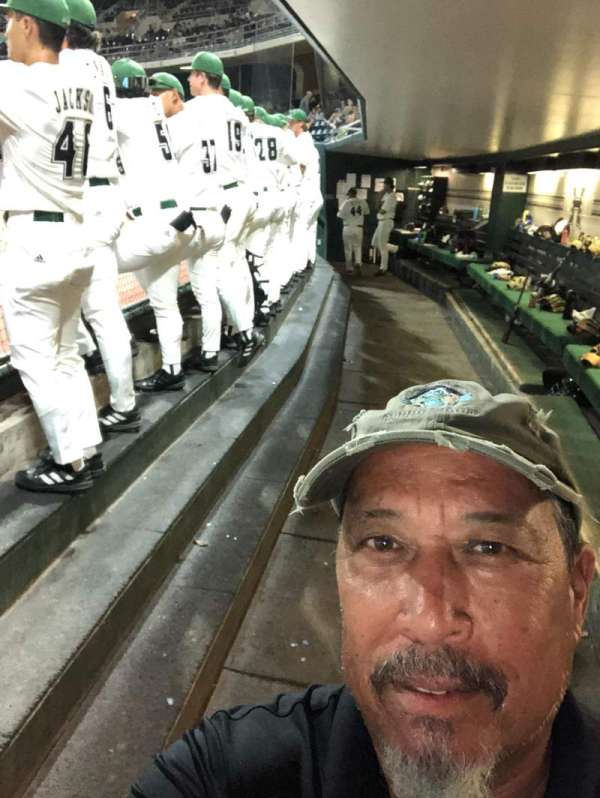 Les Murakami Stadium, section: dugout