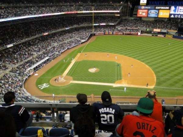 Yankee Stadium, section: 416, row: 4, seat: 11