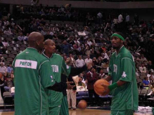 American Airlines Center, section: 106, row: BB, seat: 15