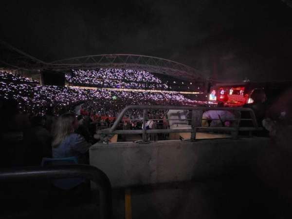 Accor Stadium, section: 125-2, row: 40, seat: 26/27