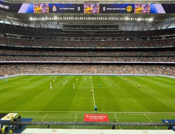 Santiago Bernabéu Stadium, section: 336, seat: 32