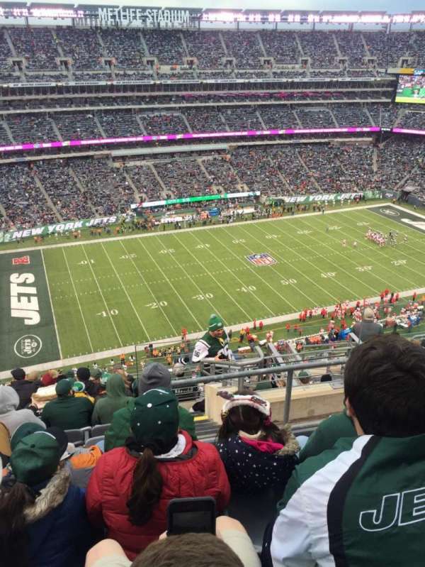 MetLife Stadium, section: 342, row: 15, seat: 5