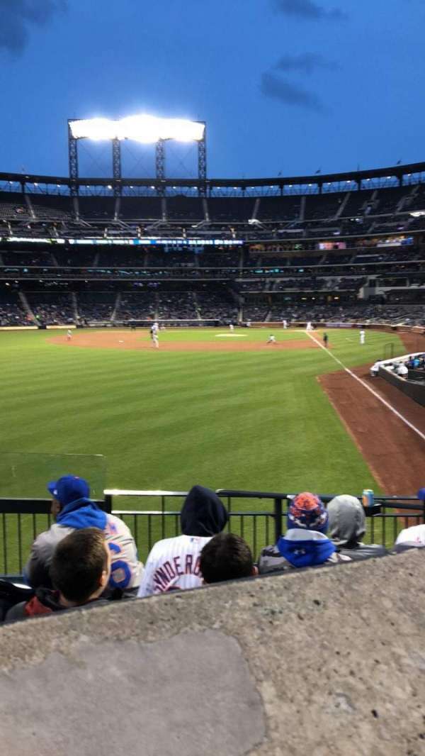 Citi Field, section: 132, row: 25, seat: 7