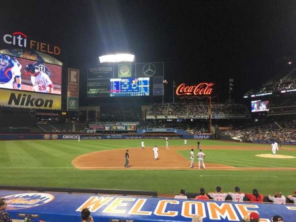 Citi Field, section: 122, row: 8, seat: 14