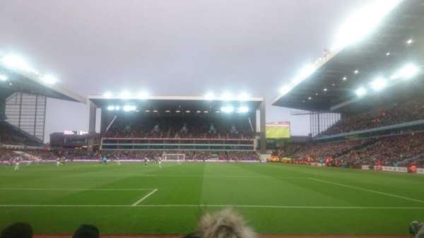 Villa Park, section: L4, row: D, seat: 100