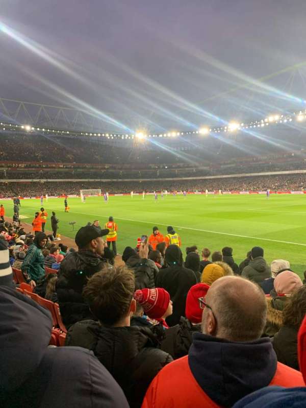 Emirates Stadium, section: 28, row: 9, seat: 893