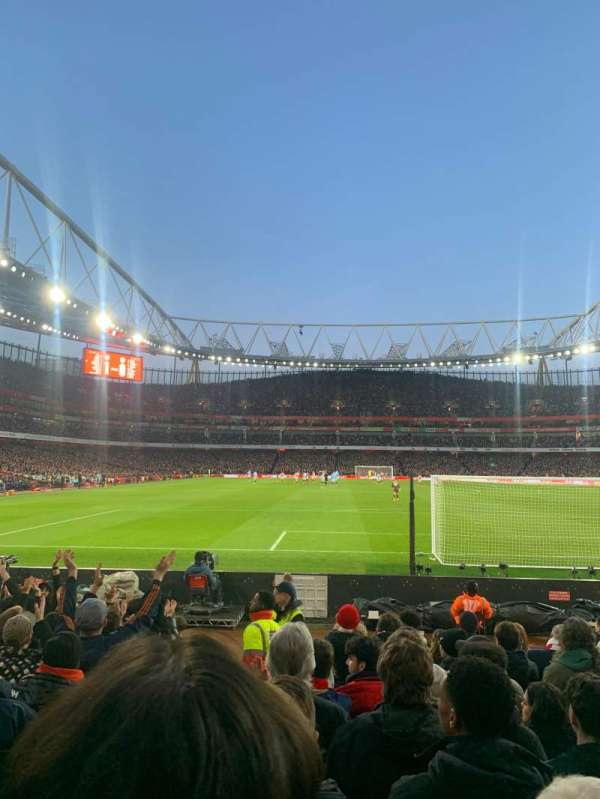 Emirates Stadium, section: 25, row: 10, seat: 776
