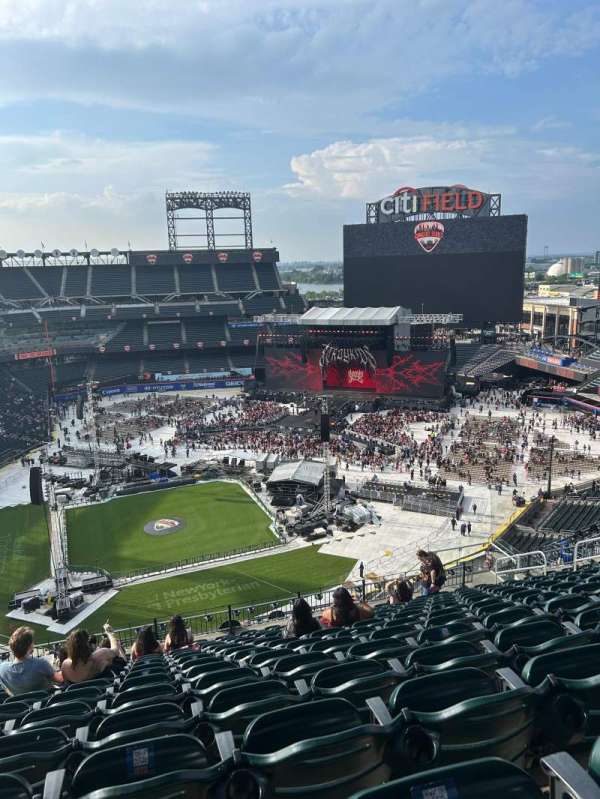 Citi Field, section: 509, row: 14, seat: 10