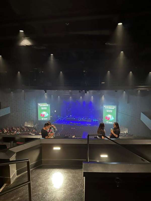 Yaamava' Theater, section: 403, row: F