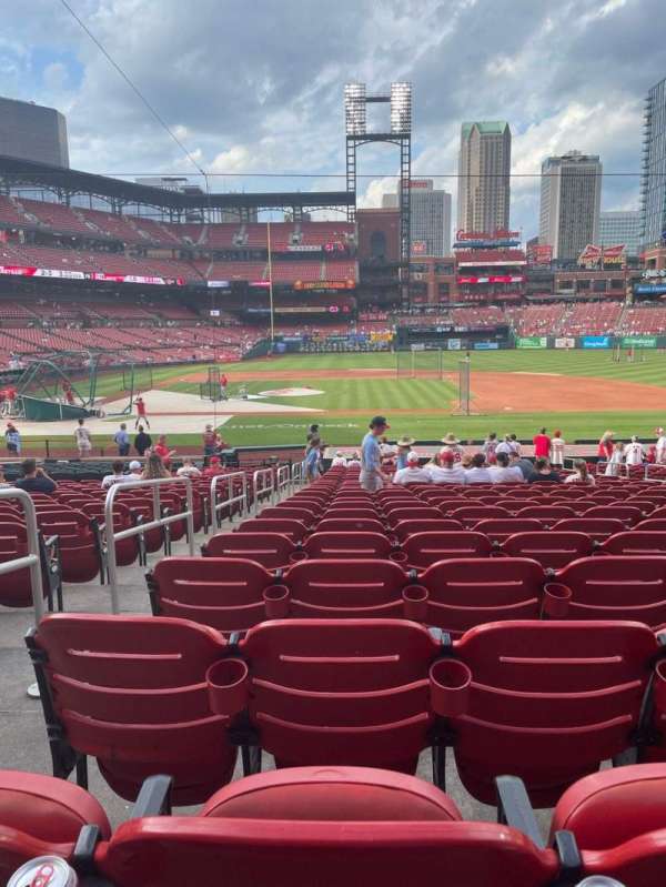 Busch Stadium, section: 144, row: 16, seat: 2