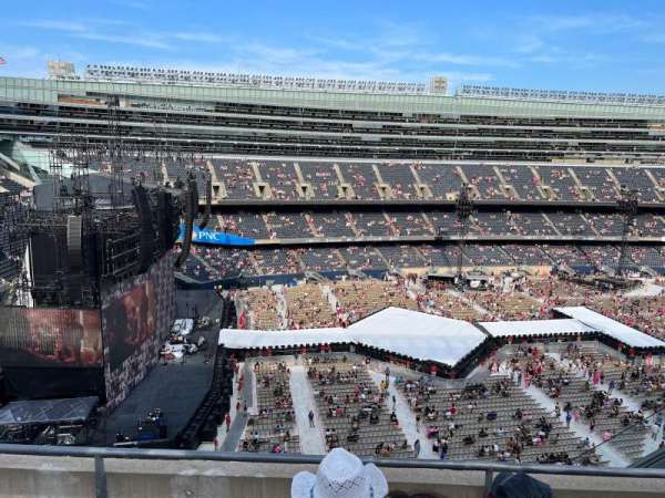 Soldier Field, section: 442, row: 3, seat: 16