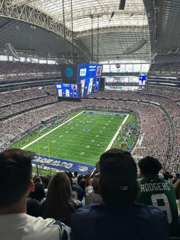 AT&T Stadium, section: 453, row: 19, seat: 19
