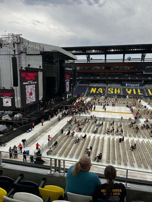 Geodis Park, section: 219, row: D, seat: 7