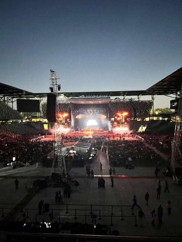 Geodis Park, section: 207, row: B, seat: 15