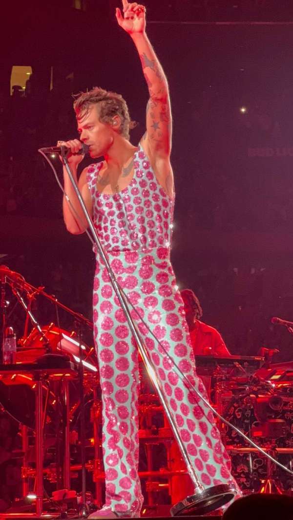 Madison Square Garden, section: pit