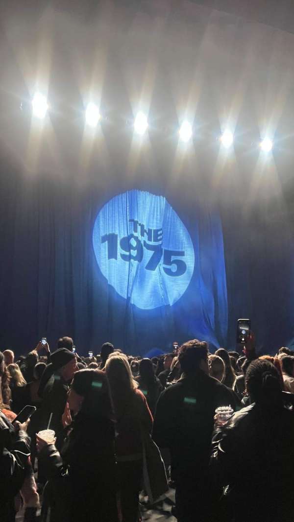Madison Square Garden, section: pit
