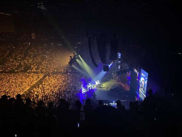 Accor Arena, section: Balcon G, row: 87, seat: 22