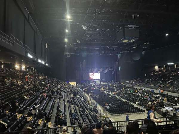 CFG Bank Arena, section: 116, row: W, seat: 6