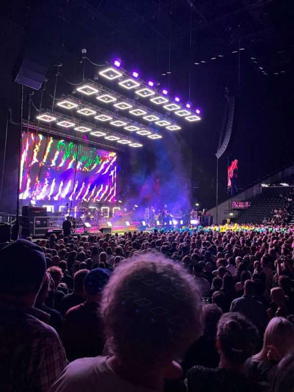 Royal Arena, section: 116, row: 11, seat: 18