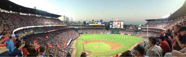 Turner Field, section: 405, row: 4, seat: 7