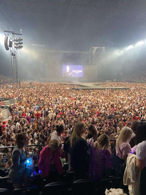 Paris La Défense Arena, section: 108, row: 16, seat: 55