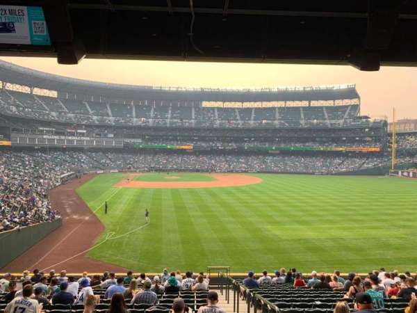 T-Mobile Park, section: 109, row: 40, seat: 1