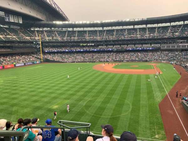 T-Mobile Park, section: 181, row: 6, seat: 26