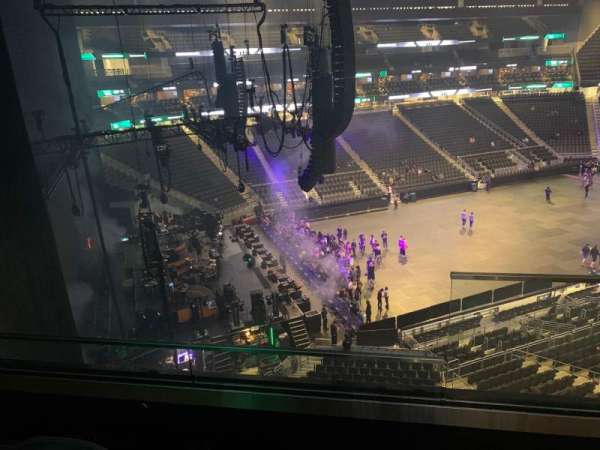 Climate Pledge Arena, section: 104, row: C, seat: 1
