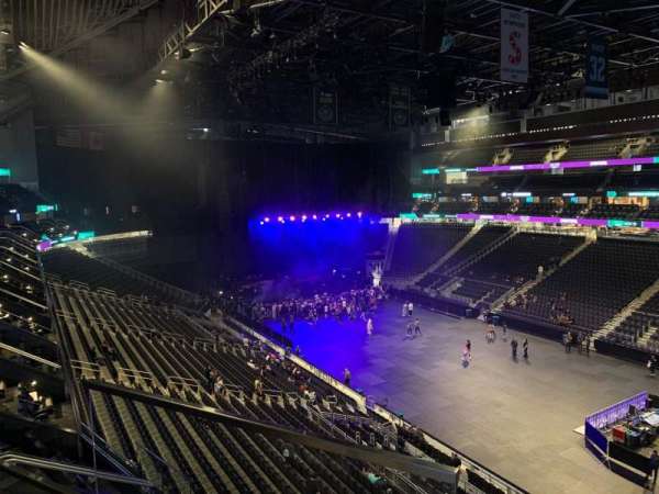 Climate Pledge Arena, section: 124, row: B, seat: 11