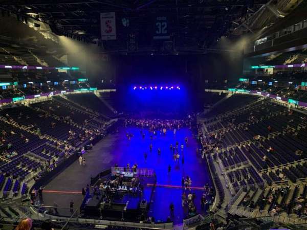 Climate Pledge Arena, section: 120, row: K, seat: 9
