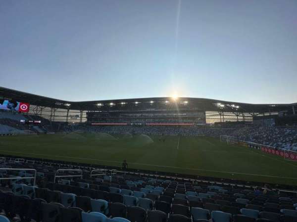Allianz Field, section: 10, row: 14, seat: 14