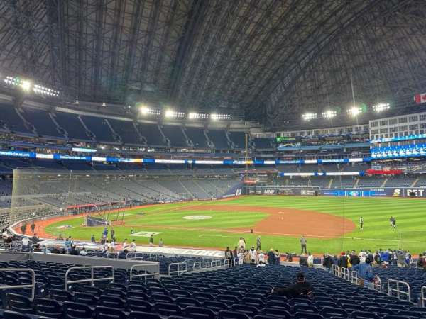 Rogers Centre, section: 116, row: 34, seat: 7