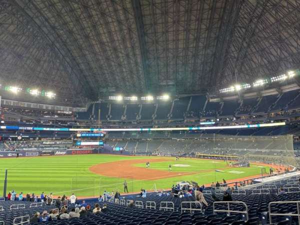 Rogers Centre, section: 135, row: 34, seat: 10