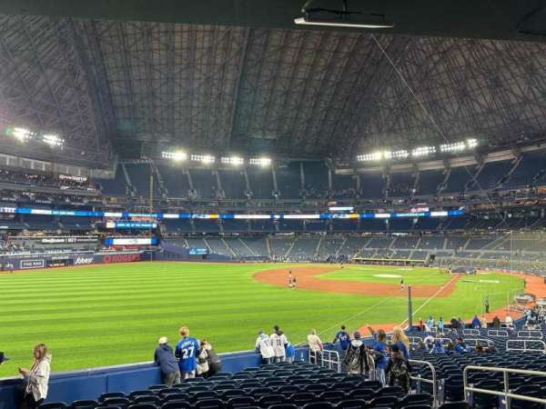 Rogers Centre, section: 140, row: 38, seat: 7