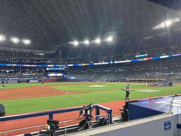 Rogers Centre, section: 133, row: 9, seat: 5