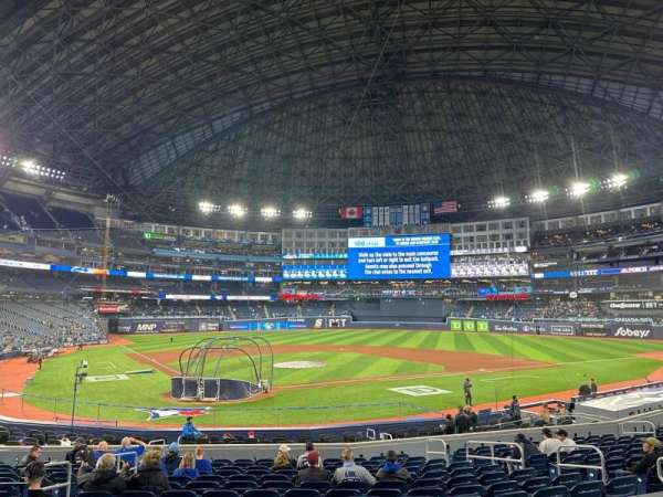 Rogers Centre, section: 122, row: 5, seat: 9