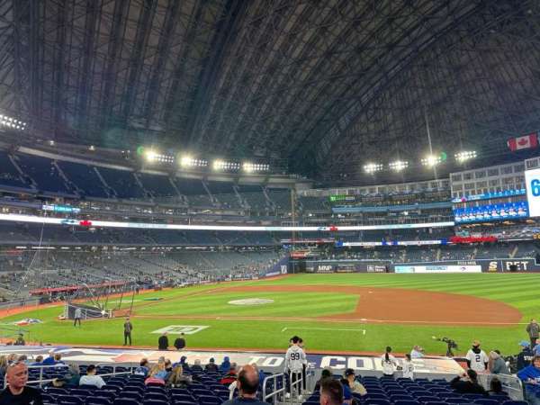 Rogers Centre, section: 117, row: 3, seat: 7
