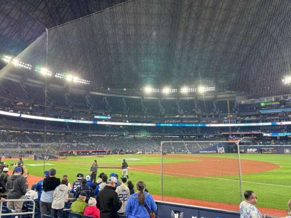 Rogers Centre, section: 114, row: 9, seat: 9