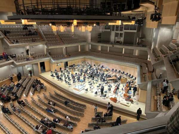 Roy Thomson Hall, section: C9, row: B, seat: 8