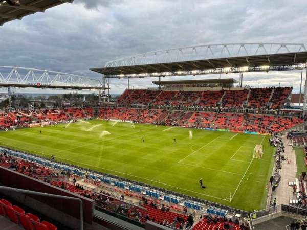 BMO Field, section: 203, row: 4, seat: 10