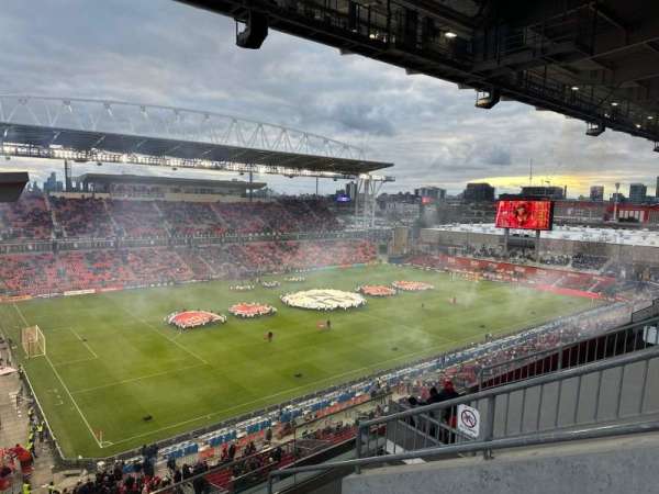 BMO Field, section: 211, row: 10, seat: 3