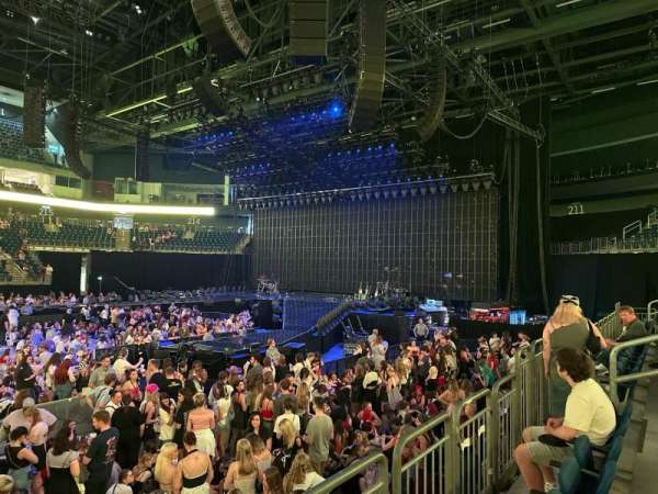Uber Arena, section: 207, row: 8, seat: 9