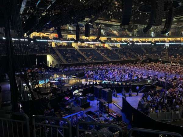 Uber Arena, section: 214, row: 19, seat: 12